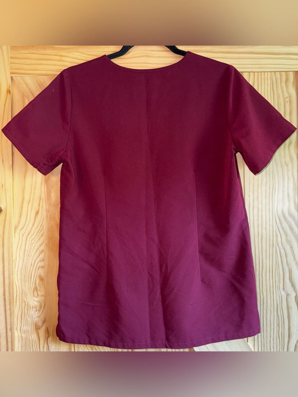 FIGS Catarina Scrub Top - Picture 3 of 6